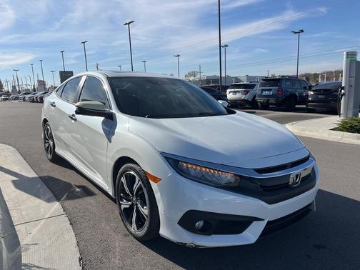 2017 Honda Civic Touring