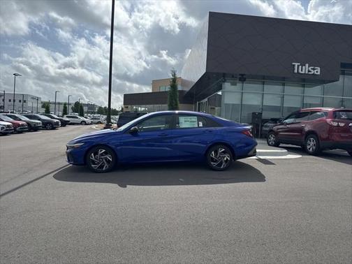 2025 Hyundai ELANTRA Sport
