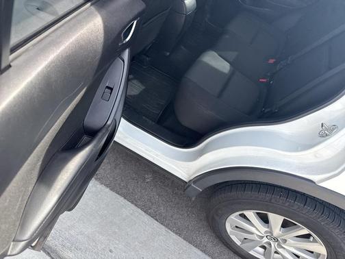 2016 Mazda CX-5 Sport