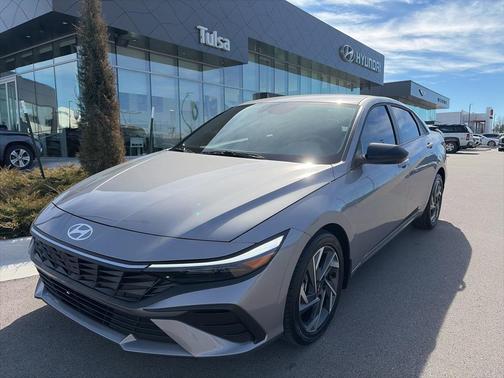 2025 Hyundai ELANTRA Sport