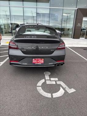 2022 Genesis G70 2.0T AWD