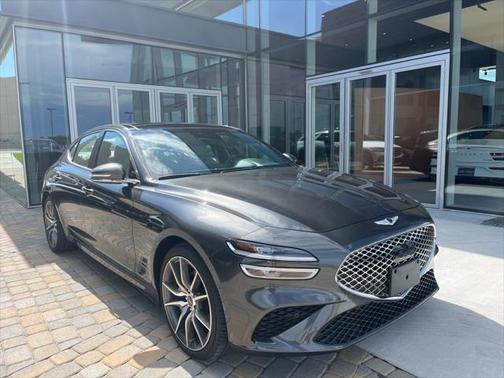 2022 Genesis G70 2.0T AWD