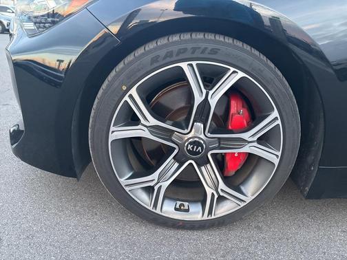 2018 Kia Stinger GT1