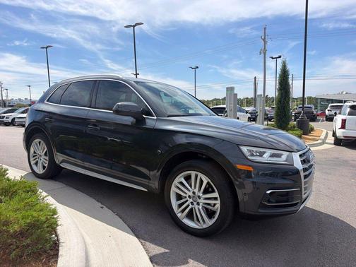 Gray Metallic 2019 Audi Q5 2.0T Prestige