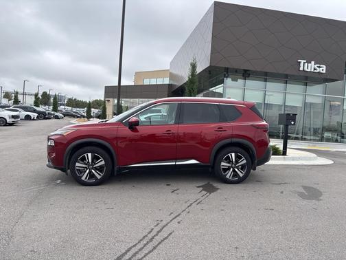 2021 Nissan Rogue SL