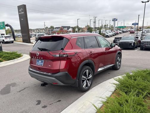 2021 Nissan Rogue SL