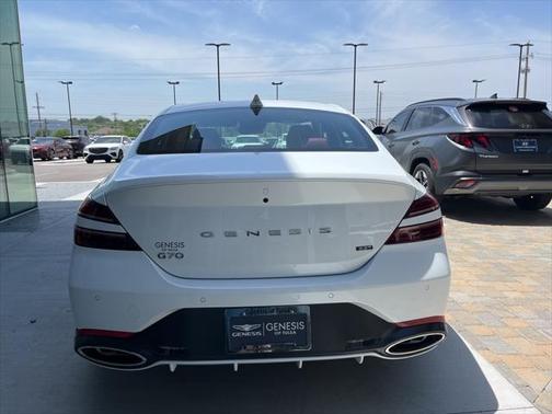 2025 Genesis G70 3.3T RWD Sport Advanced