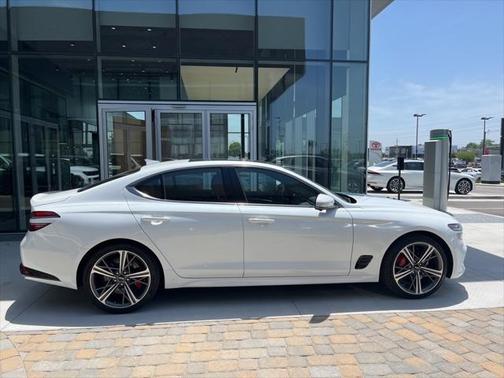 2025 Genesis G70 3.3T RWD Sport Advanced
