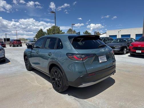 Pearl 2024 Honda HR-V Sport