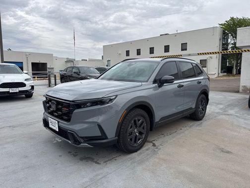 Urban Gray Pearl 2026 Honda CR-V Hybrid TrailSport