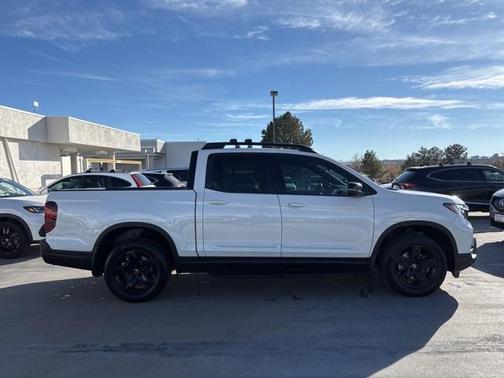 2023 Honda Ridgeline Black Edition