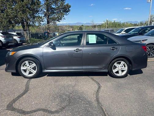 Magnetic Gray Metallic 2013 Toyota Camry SE