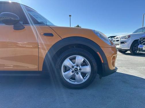 2016 MINI Hardtop Cooper