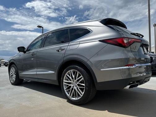 2022 Acura MDX Advance