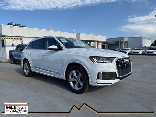 2024 Audi Q7 45 Premium Plus