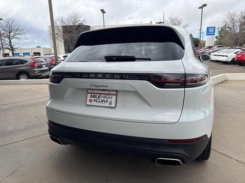 2021 Porsche Cayenne Base
