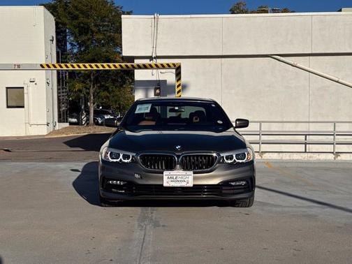 Atlas Cedar Metallic 2017 BMW 530 i xDrive