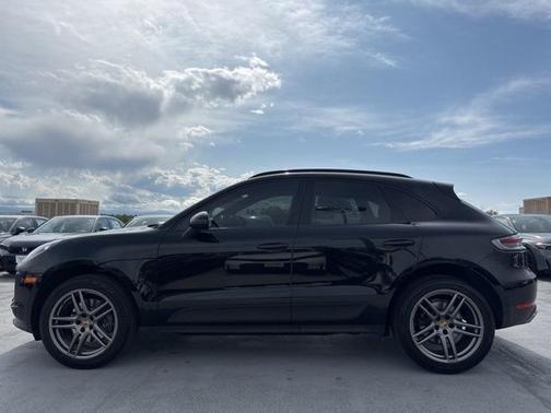 2019 Porsche Macan Base