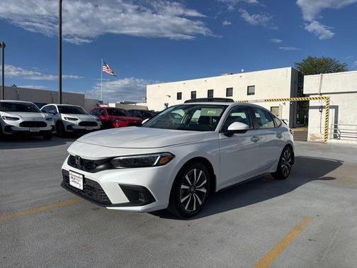 Platinum White Pearl 2024 Honda Civic EX-L