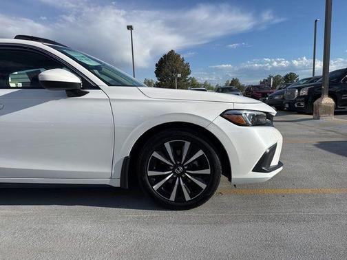 Platinum White Pearl 2024 Honda Civic EX-L