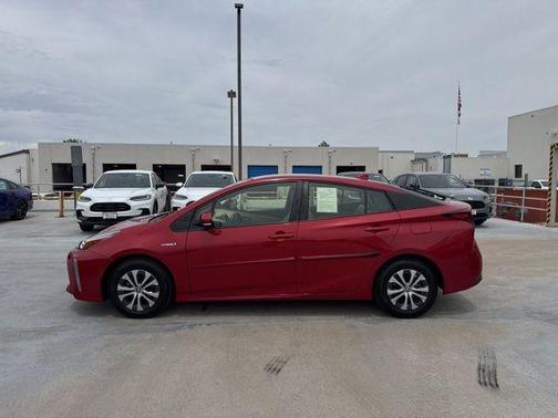 Red 2019 Toyota Prius XLE