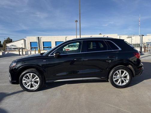 2021 Audi Q3 45 S line Premium