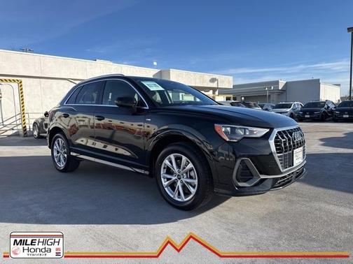 2021 Audi Q3 45 S line Premium