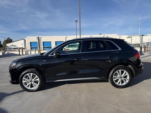 2021 Audi Q3 45 S line Premium