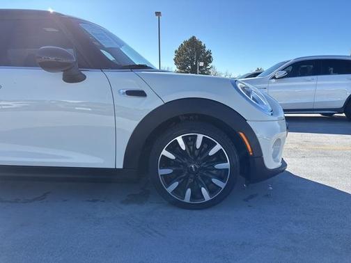 2016 MINI Hardtop Cooper