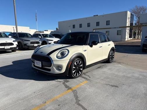 2016 MINI Hardtop Cooper