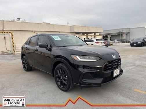 Crystal Black Pearl 2024 Honda HR-V Sport