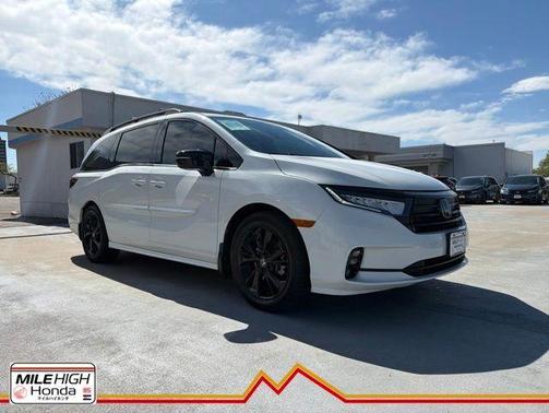 Platinum White Pearl 2023 Honda Odyssey Sport