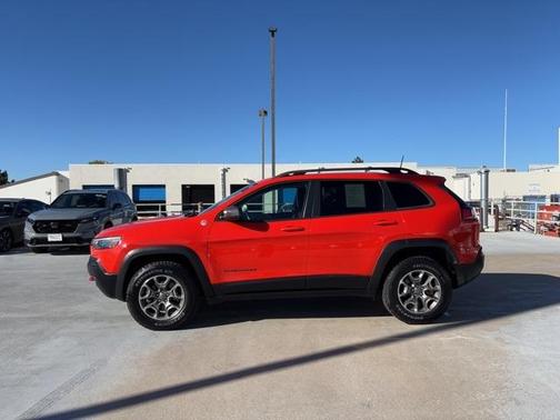 2021 Jeep Cherokee Trailhawk