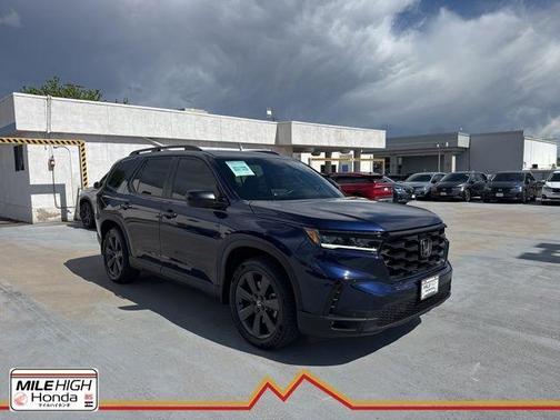 Obsidian Blue Pearl 2025 Honda Pilot Sport