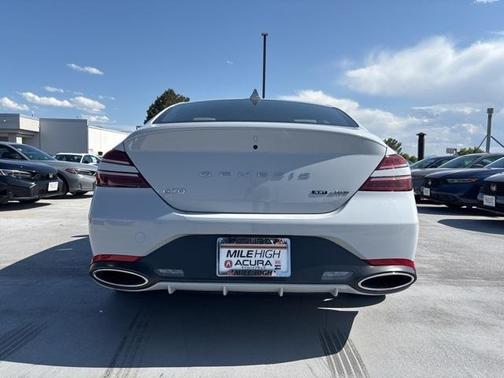 2022 Genesis G70 3.3T