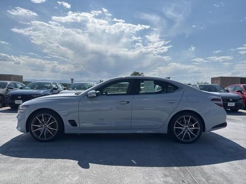2022 Genesis G70 3.3T