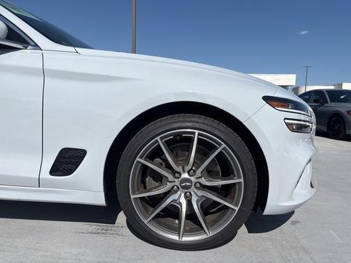 2022 Genesis G70 3.3T