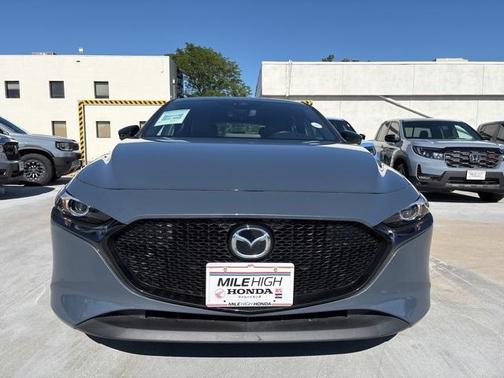 2022 Mazda Mazda3 FWD w/Preferred Package