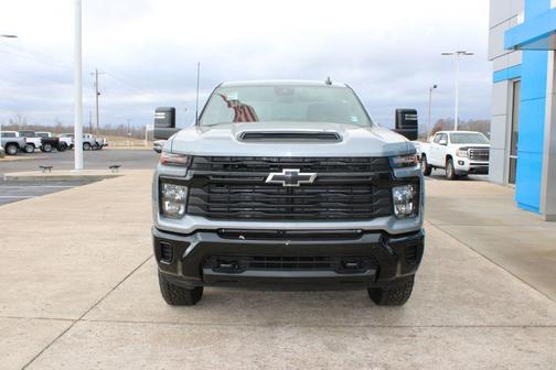 2026 Chevrolet Silverado 2500 Custom