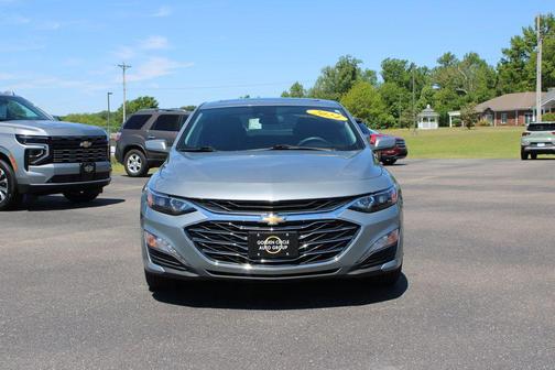 Sterling Gray Metallic 2024 Chevrolet Malibu FWD 1LT