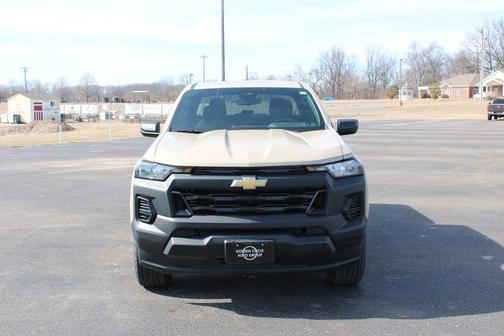 2024 Chevrolet Colorado WT
