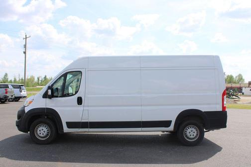 2024 RAM ProMaster 2500 Tradesman