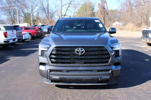 2025 Toyota Sequoia SR5