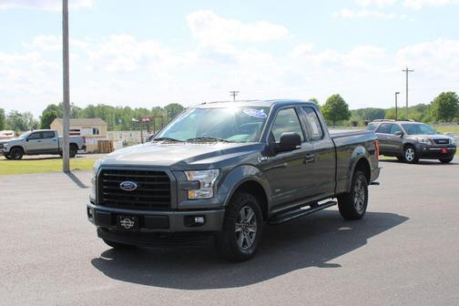 Magnetic Metallic 2017 Ford F-150 XLT