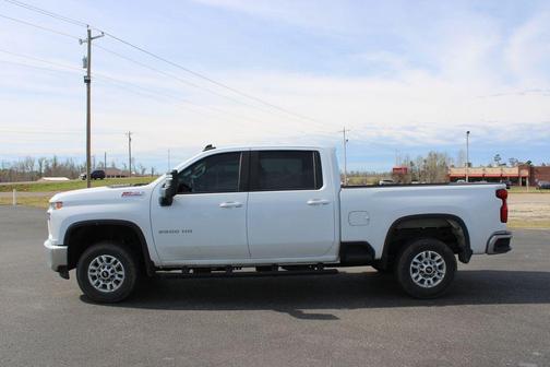 Summit White 2020 Chevrolet Silverado 2500 LT