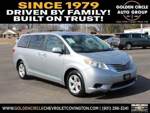 2015 Toyota Sienna LE