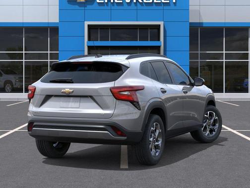 Sterling Gray Metallic 2026 Chevrolet Trax LT