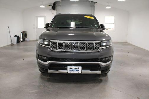 2023 Jeep Grand Wagoneer L Series II 4x4