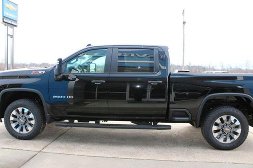 2025 Chevrolet Silverado 2500 Custom