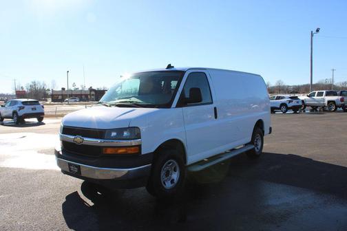 2024 Chevrolet Express 2500 RWD 2500 Regular Wheelbase WT